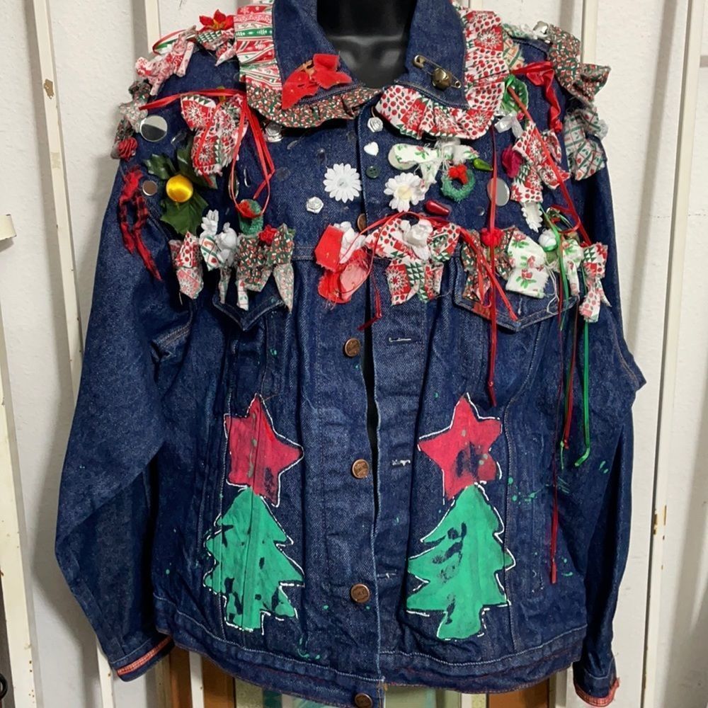HOLLEYHOUSE Christmas Jean Jacket Sz L - Picture 1 of 12